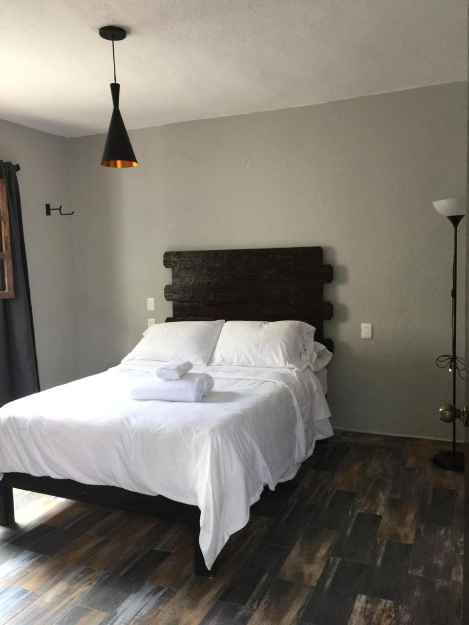 Hotel Aqui Es Mexico Сан Мигел де Аленде Екстериор снимка